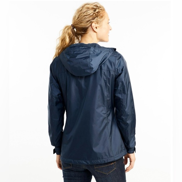 L.L. Bean Trail Model Rain Jacket Fleece-Lined Nautical Navy Size Medium Petite - Picture 6 of 13